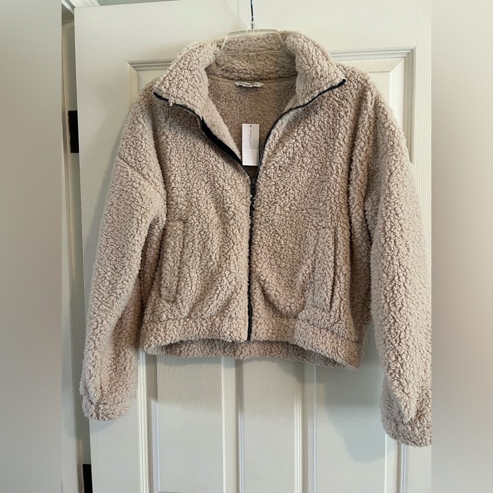 American Eagle Sherpa Jacket NWT